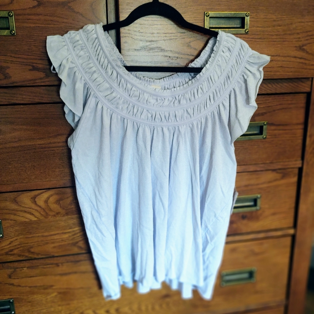 🌺We The Free Coconut Ruffle Top🌺
